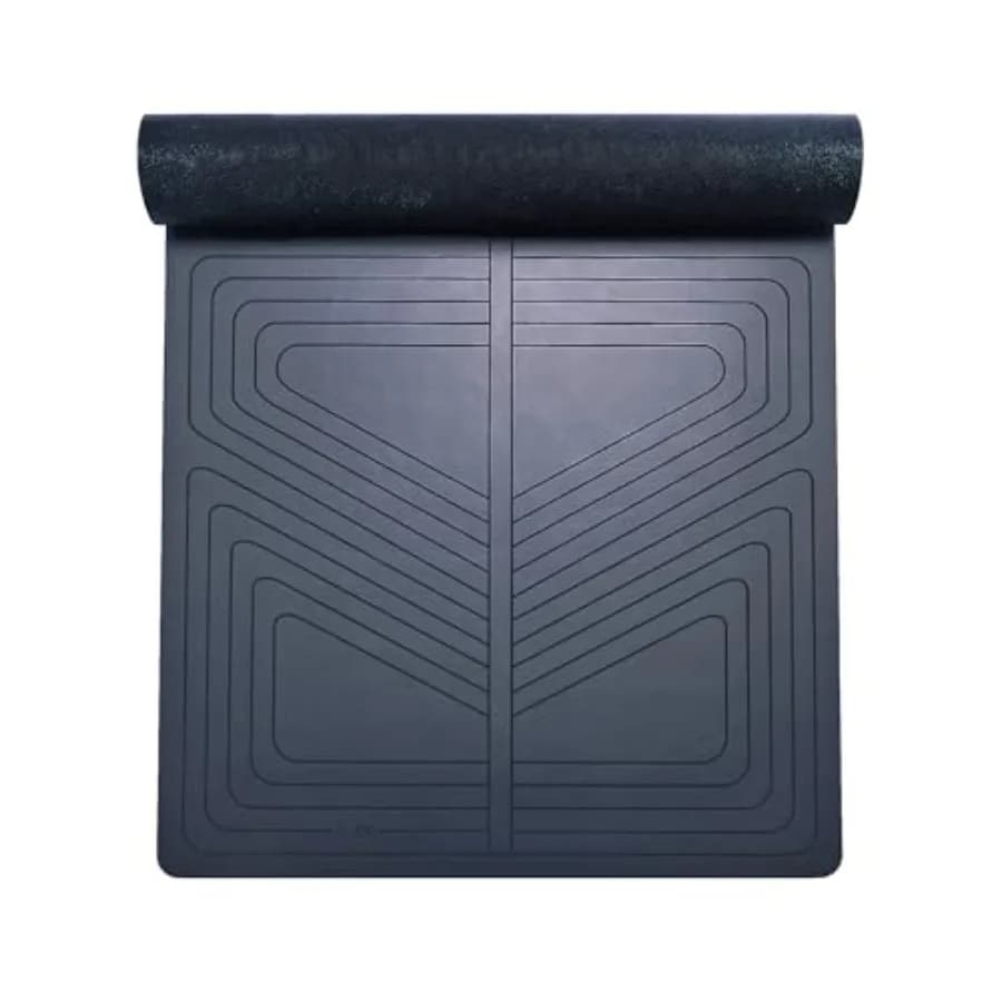 PRO+ WARRIOR - Tappetino Yoga Premium Antiscivolo - Design Eco-Sostenibile - Tappetino in PU con Grip+ per Superfici Asciutte/Bagnate - Focus Allineamento - Teche Incise al Laser
