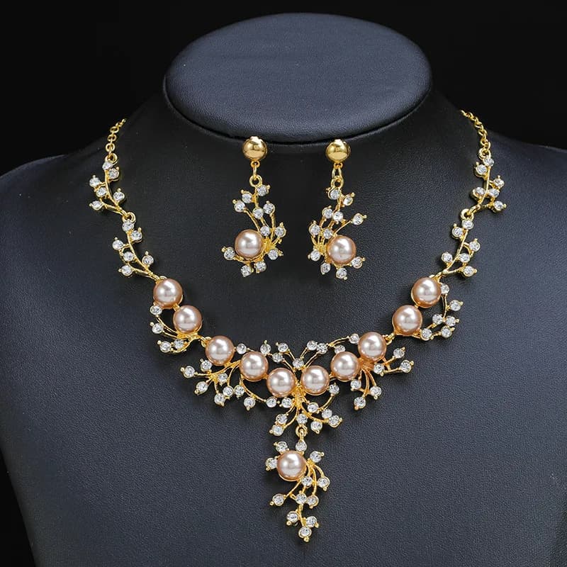 Set di Collana e Orecchini con Ciondolo Personalizzato alla Moda con Strass e Perle Simulate, Adatto per Accessori di Gioielleria da Donna
