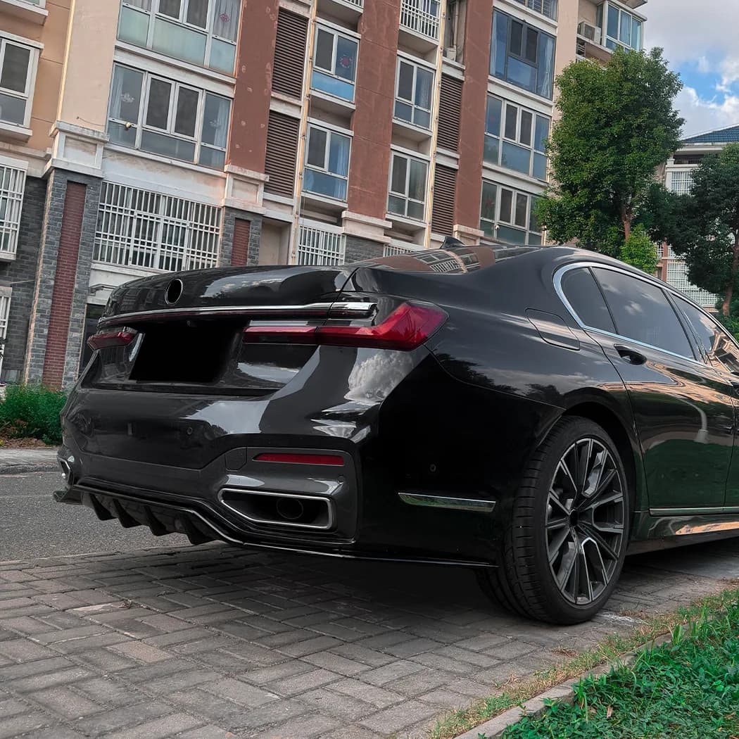 Diffuser Spoiler Modification Car Styling Parts Gloss Rear Bumper For BMW 7 Series G11 G12 M Sport 2019-2022 Rear Bumper Lip