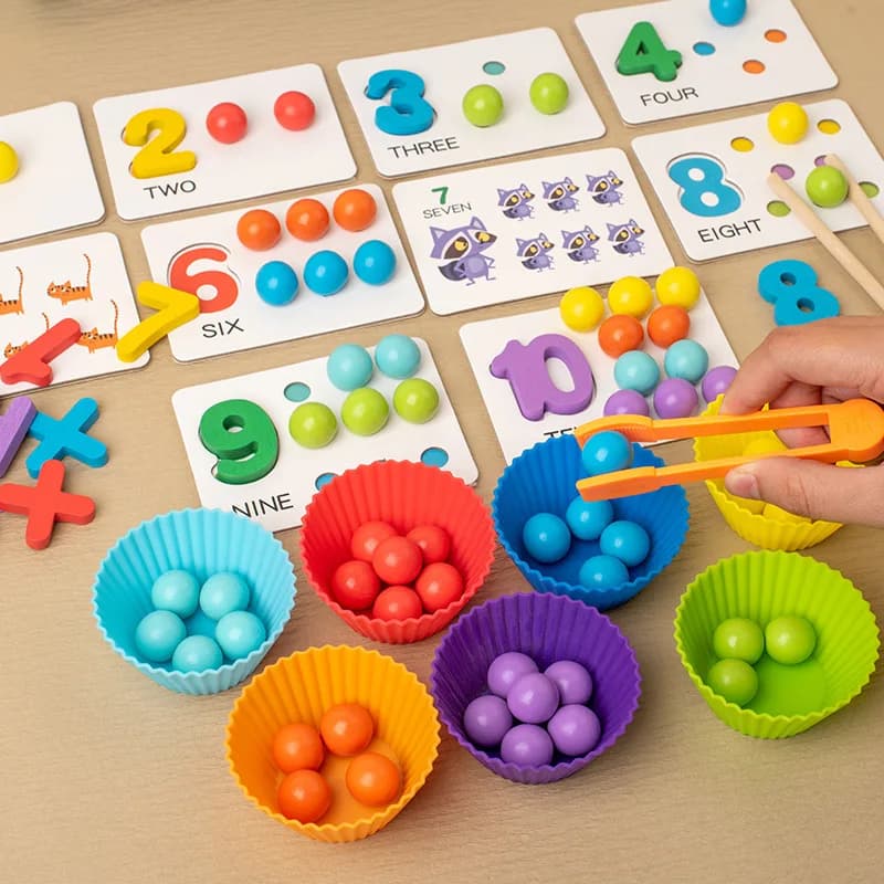 Perline con clip Montessori in legno Giocattolo Allenamento motorio fine Ordinamento dei colori Corrispondenza Giocattoli educativi per l'apprendimento precoce per bambini Bambini