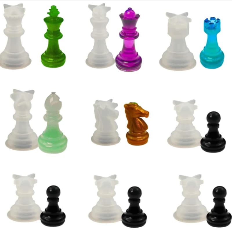 Chess Set with Silicone Molds - DIY Craft Kit for Board Games, Includes Full Size 3D Pieces & Resin Casting Mold