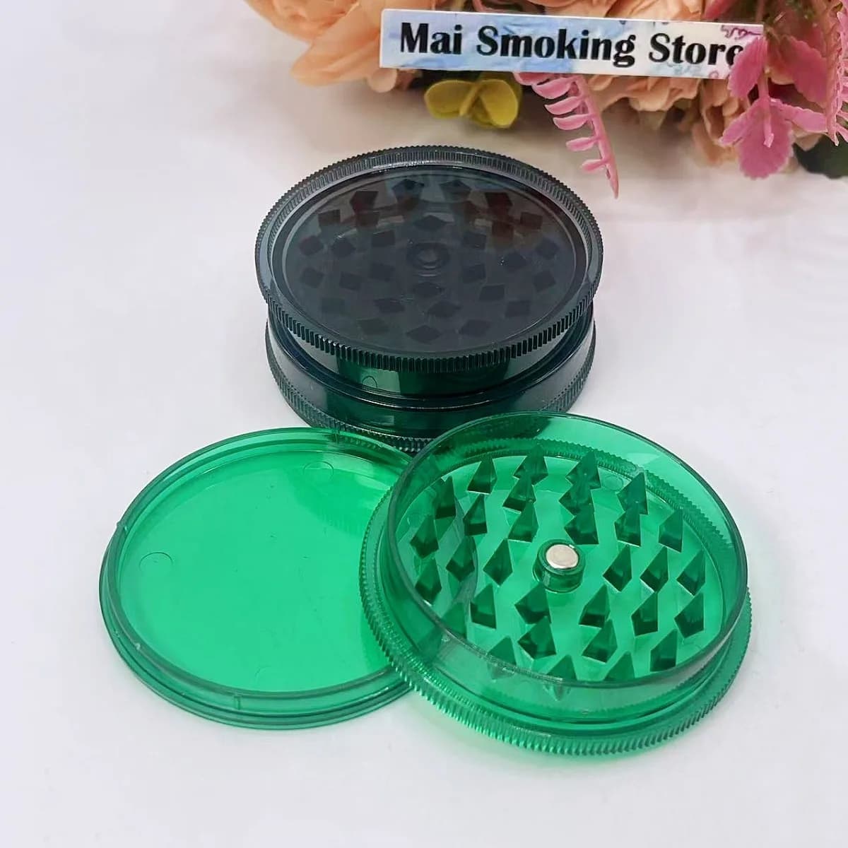 Smerigliatrice per erbe in plastica da 60 mm Smerigliatrice manuale a 3 strati per sale e pepe Spezie Malta Pestello Erba grezza Smerigliatrice per tabacco Utensile da cucina per fumatori