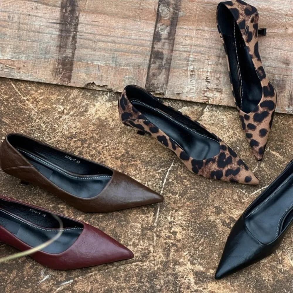 2025 Fashionable Women's Shoes High Low-Length Women's High Heels Hot Sale Leoped Print Office & Career Sexy Women's Solid Pointed Heels
