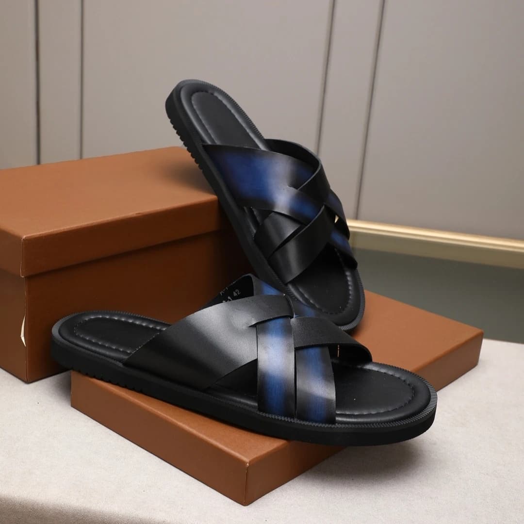 Handmade Fashion Sandals Luxury Brand Men's Shoes Holiday Gifts House Slippers Full Grain Leather Outdoor Beach Garden Slides