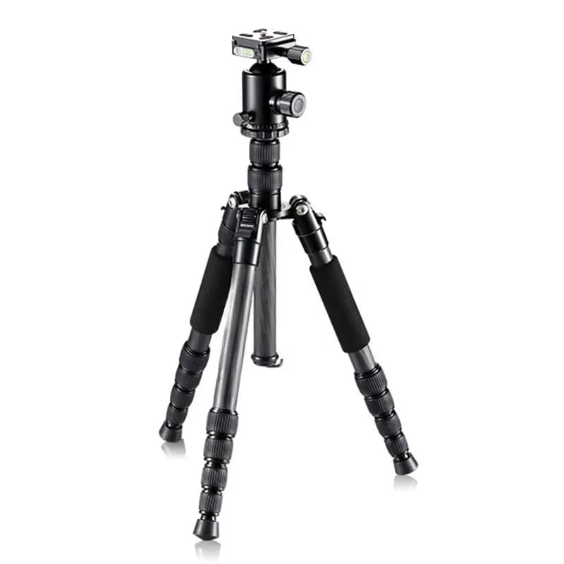 Treppiede professionale da viaggio Triopo Wholesale Dslr pieghevole in carbonio con testa a sfera e monopiede per telefono
