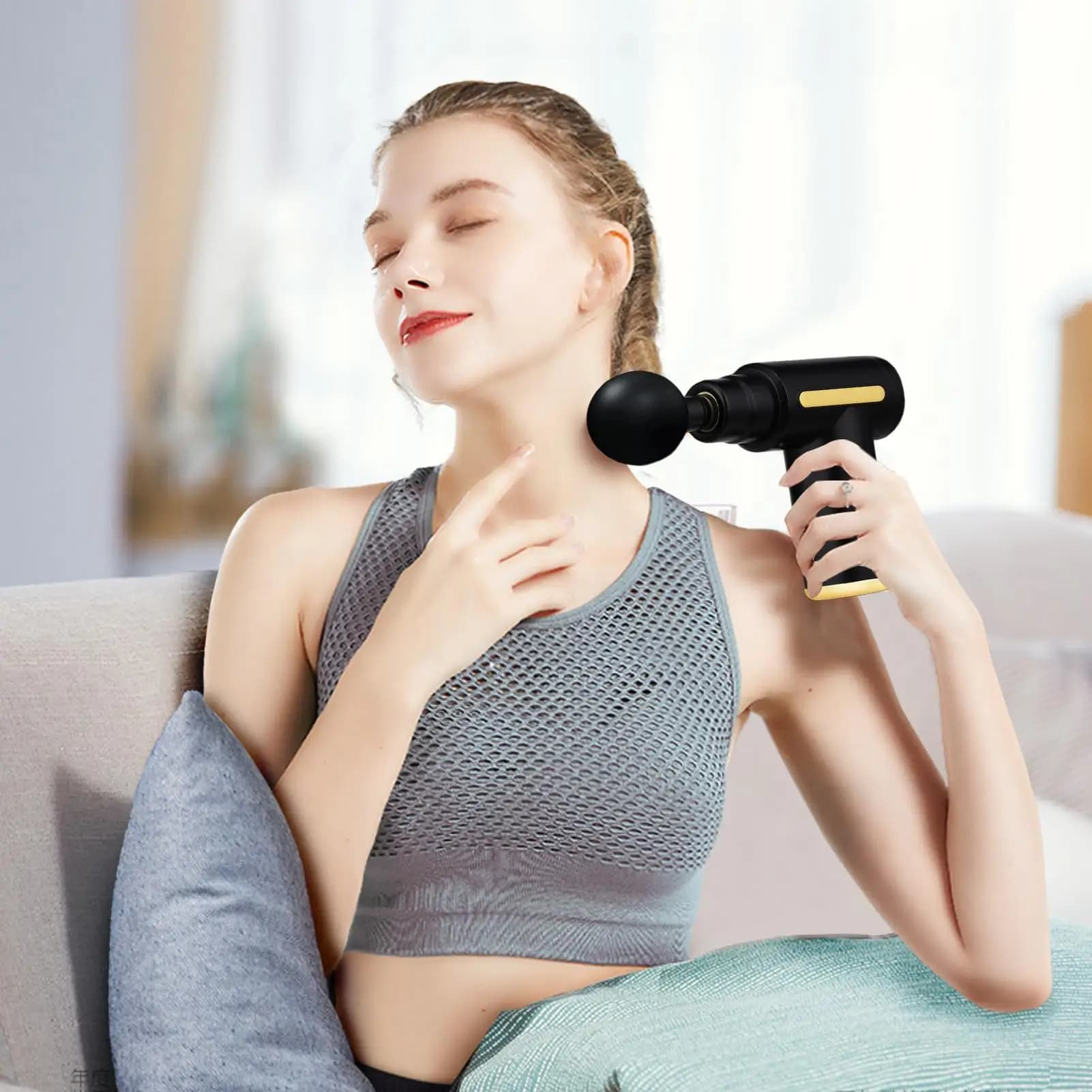 Handheld Massager Electric Massage Personal Relax Roller Vibrator with 4 heads for the body Men Women Seniors Husband Wife Mothers