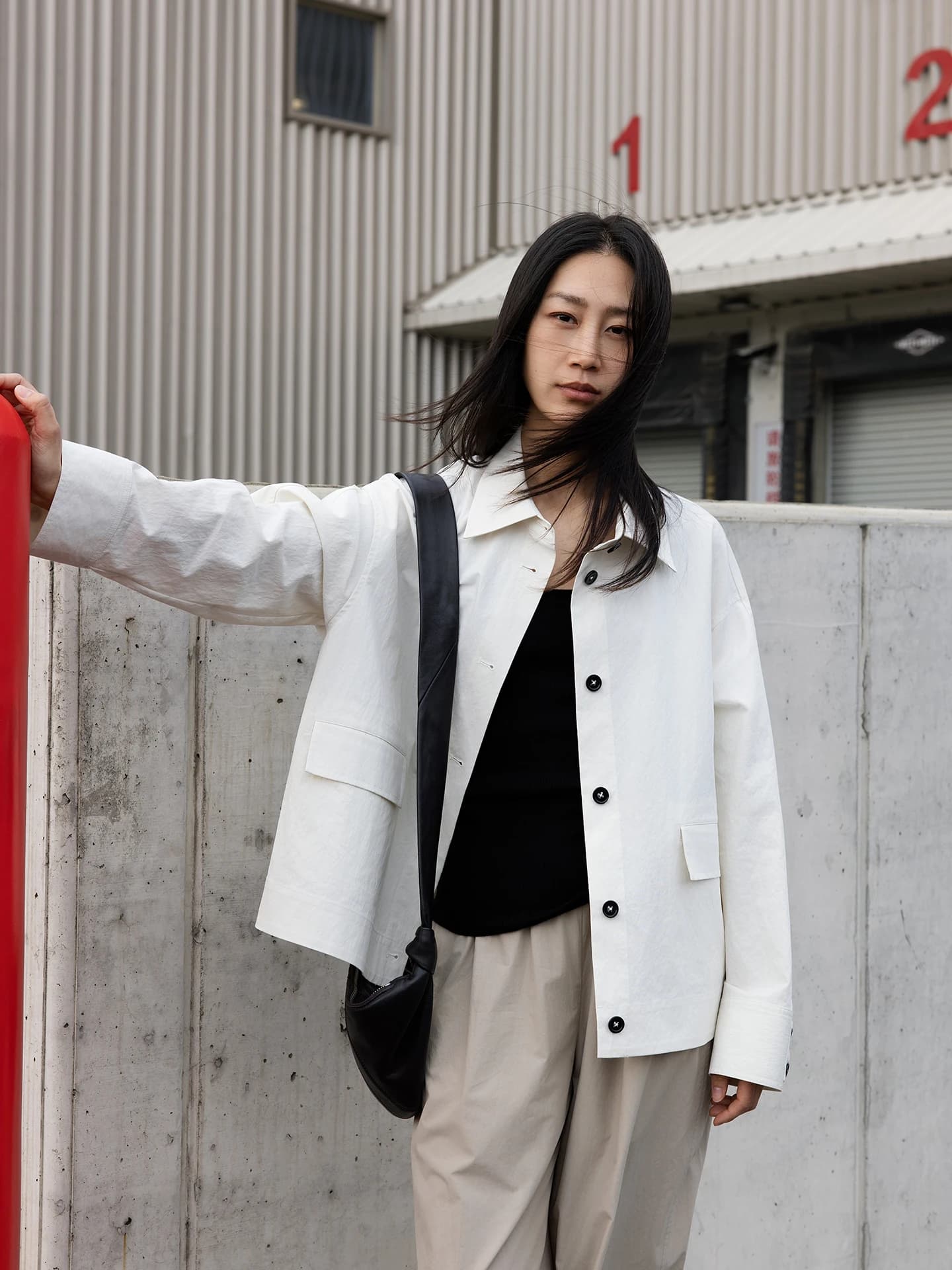 Giacca da Lavoro Leggera SEEI Stile Casual con Polsini a Doppio Bottone, Traspirante in Misto Cotone, Manica Lunga, Cappotto da Donna