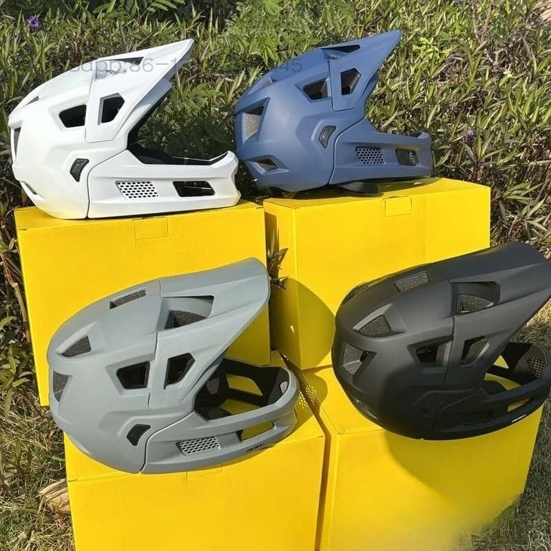 54-61CM staccabile Mountain Bike DH Downhill ultraleggero Crossing Forest Road Casco fuoristrada Casco integrale coda morbida
