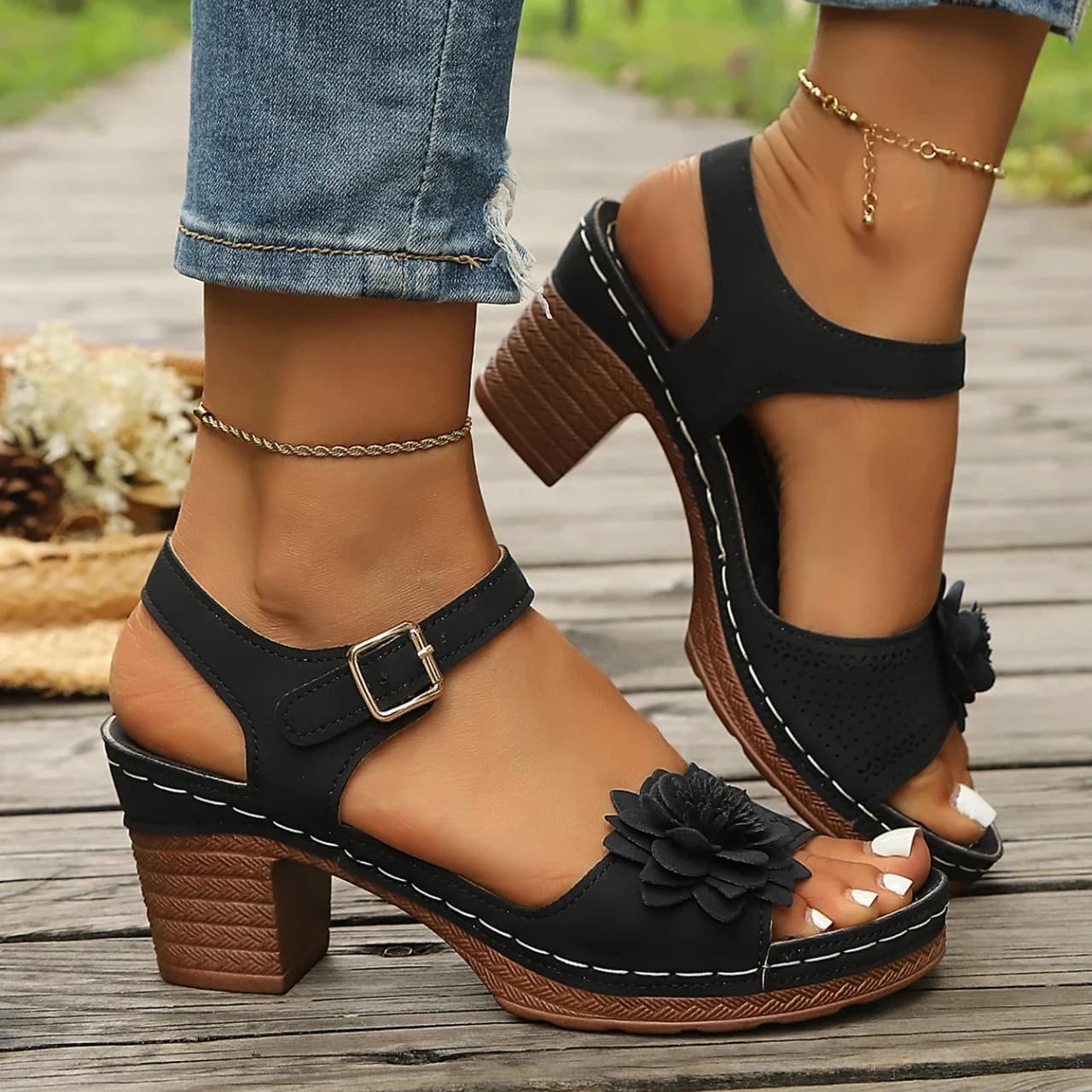 2026 High-Heeled Sandals for Women, Fashionable Floral Chunky Heel Open-Toe Velcro Women's Shoes