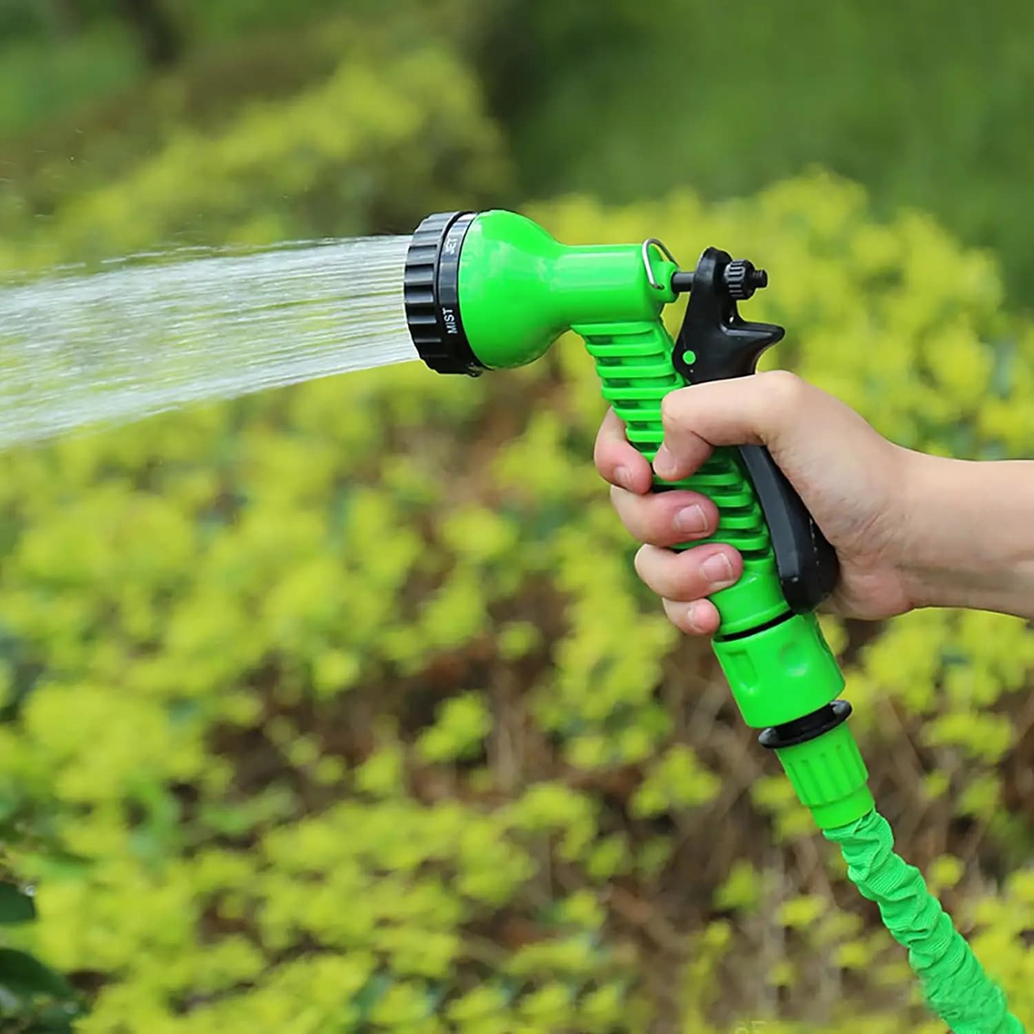 Spray guns for high pressure pipes, nozzles and tube adapters with 7 models for car washing and garden irrigation