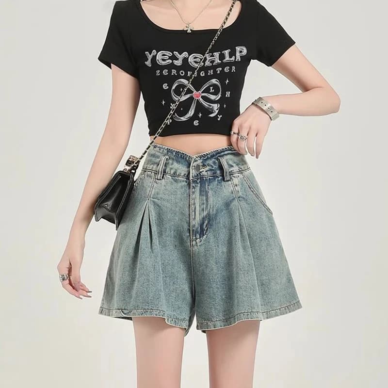 High Waist Slimming Pleated Denim Shorts Women's Spring Summer New Loose Fit Cover Hip Wide Leg Jeans Commuting Personality