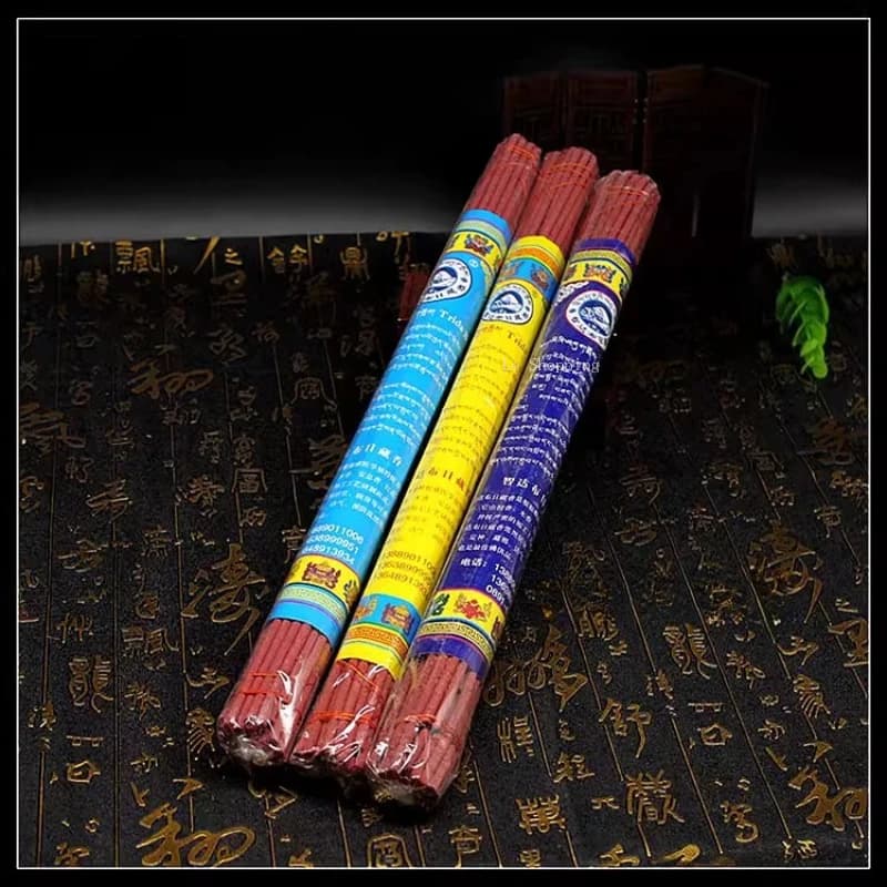 Bastoncini di incenso fatti a mano naturali puri Incenso tibetano Il culto del tempio Offerings al Buddha Interno Purifica l'aria Lenisce la mente Joss stick