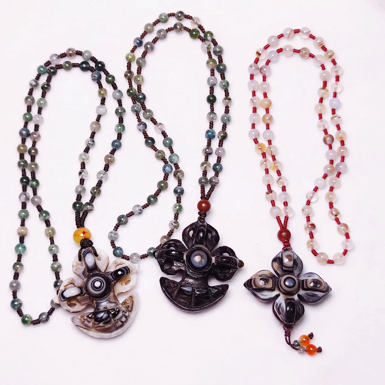 Men&Women Agate Dzi Pendant Necklace Hand Carved Tibetan Vajra Peg Vajra Bell Totem Natural Agate Beads Woven Necklace Rope