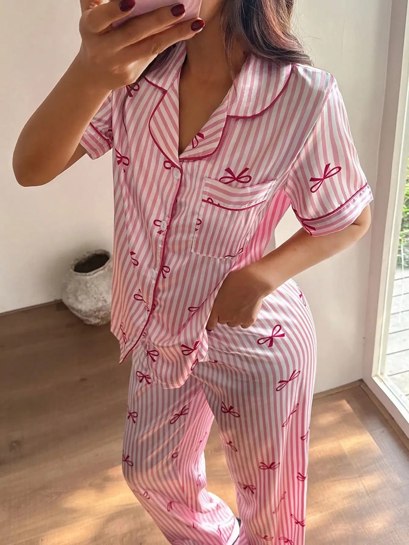 Women Pink Satin Striped Bow Print Pajama Set Short Sleeve Lapel Sleepwear Long Pants Casual Summer Pajamas Luxury Pajamas Set