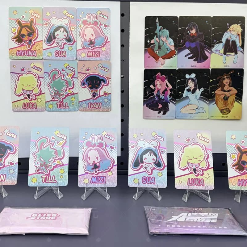 Vendita calda Alien Stage Rabbit Series Card Suit Action Figure Periferica Luka Ivan Sua Mizi Collezione di carte laser Giocattolo da tavolo Regalo