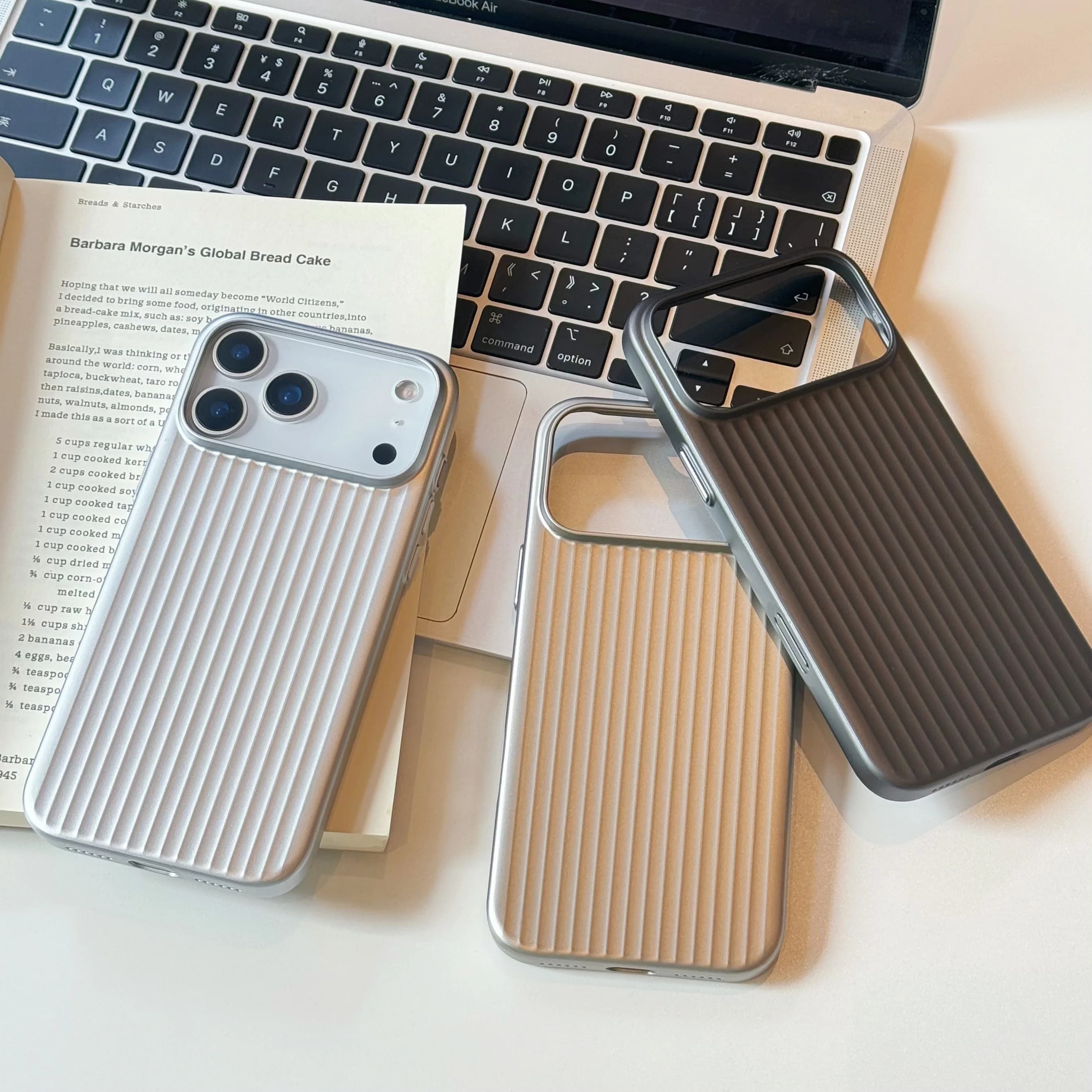 Modello di strisce 3D elettrolitico per custodia magnetica Magsafe per iPhone 17Pro 16 15 14 17 Pro Max Cover rigida per PC opaca antiurto