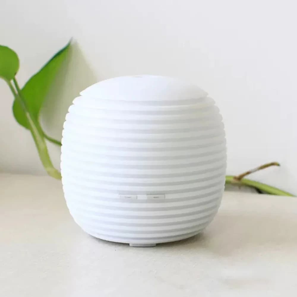 Umidificatore per aromaterapia 3 in 1 | Luce notturna a 7 colori, design a mini lanterna portatile | Diffusore per Arredamento Romantico