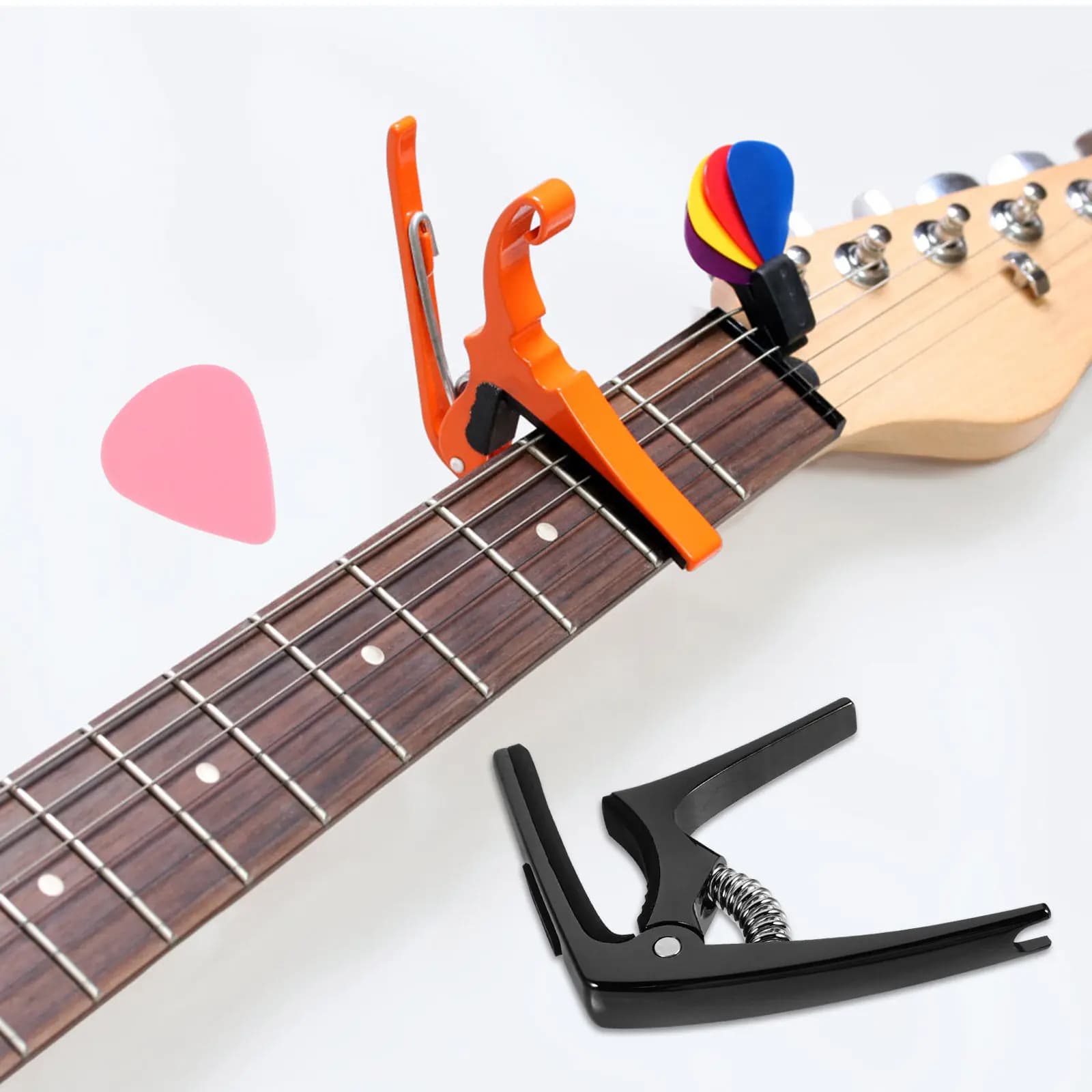 Capotasto Universale per Chitarra in Metallo con Clip per Chitarra Acustica, Elettrica e Ukulele con Plettri, Leggero, Robusto e Portatile