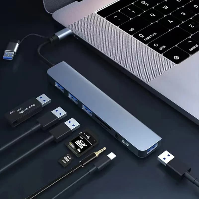 Hub USB Type-C 8 in 2 con docking station, jack audio da 3,5 mm e lettore di schede Micro SD per laptop, tablet, telefono e convertitore di dati.