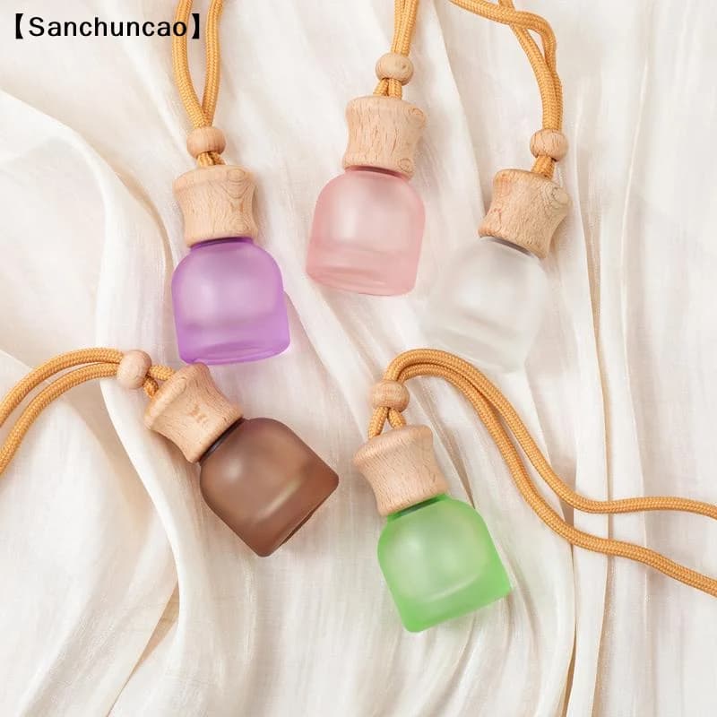 〔San〕1 Pcs Refillable Car Essential Oil Diffuser Bottle Empty Car Air Freshener Pendant Perfume Glass Bottle With Wooden Caps