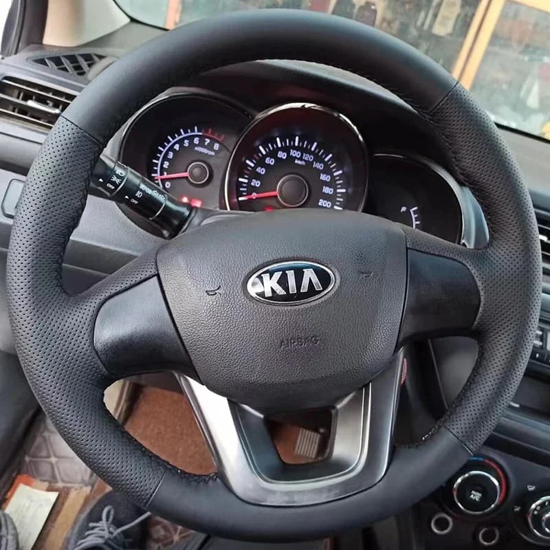 Per Kia K2 Kia Rio 3 2011-2013 accessori per auto coprivolante per auto in vera pelle nero resistente all'usura cucito a mano fai da te