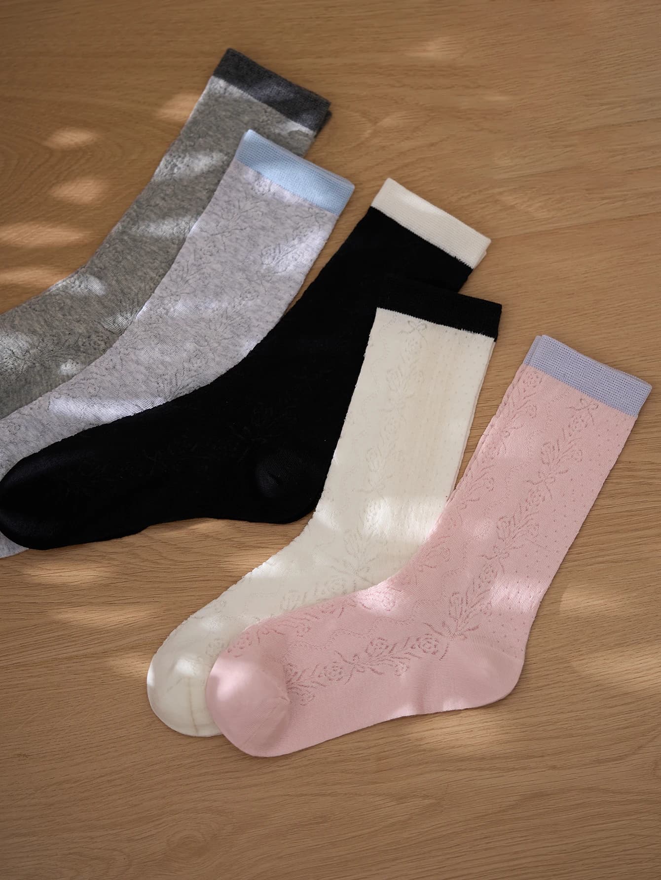 5 Pairs of Women's Hollow-Out Floral Mid-Calf Socks, Summer Thin Mesh Breathable High-Elastic Slouch Socks, Everyday Casual Women's Socks