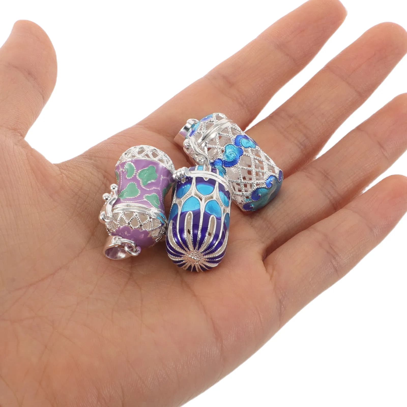 3Pcs Mini Enamel Perfume Locket Pendant Hollow Out Artistic Charm Portable Essential Oils Diffuser Necklace for Daily Wear and