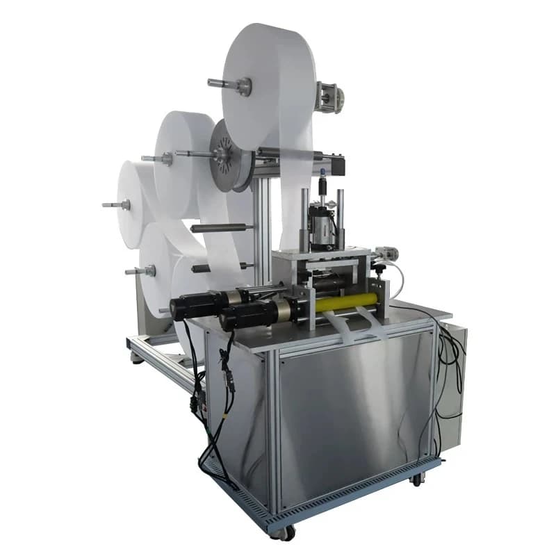 Fully automatic N95 mask machine with built-in nose bridge strip frequency conversion
