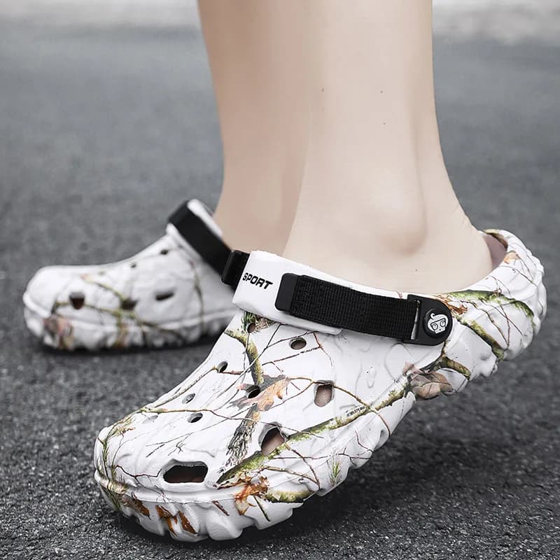 Zoccoli estivi da donna e da uomo Pantofole Scarpe da giardino classiche da coppia Sandali casual alla moda da uomo Scivoli per il tempo libero Taglia grande 46 47