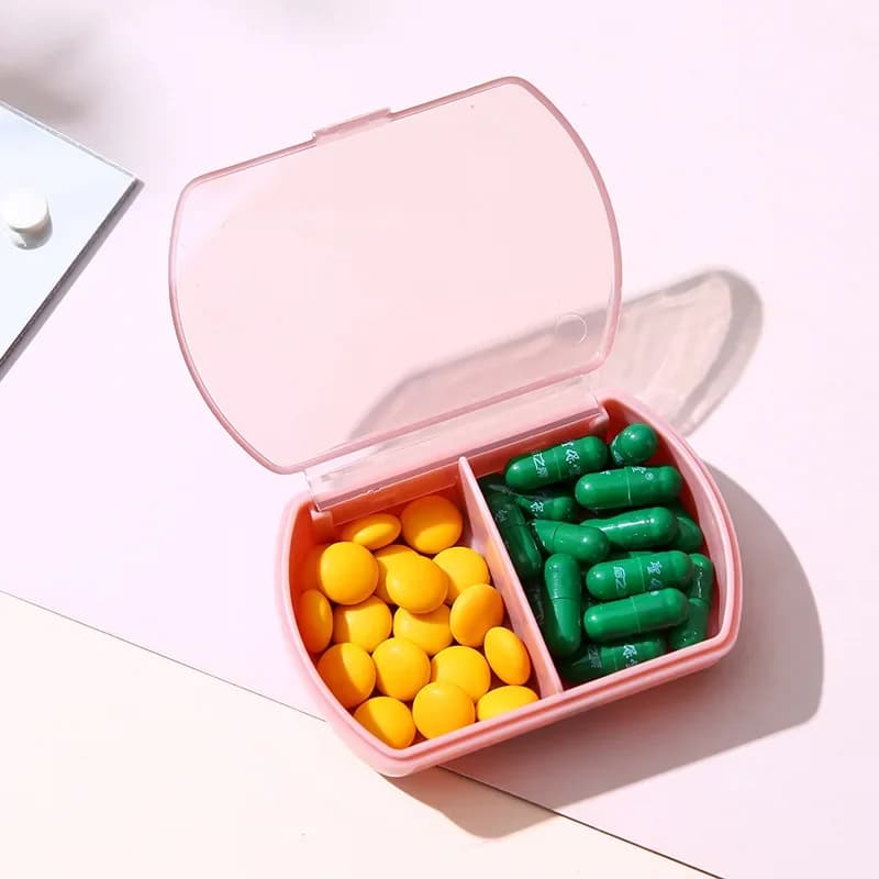 Portable case for pills, medicines, for travel, mini 2 grills, nappies, daily nappies, vitamin container, pastry