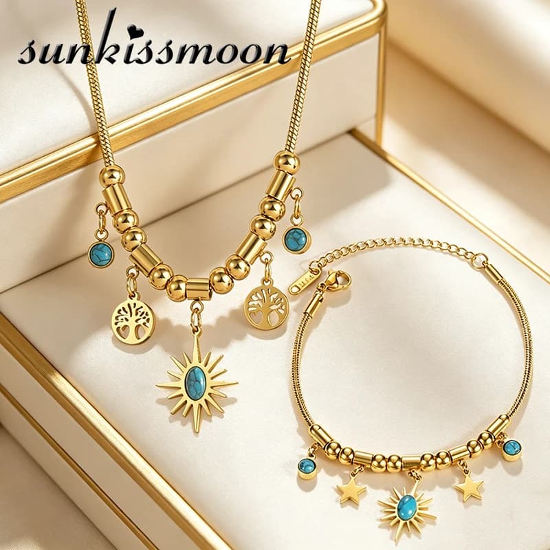 Set di Gioielli alla Moda in Acciaio Inossidabile Placcato Oro con Ciondoli Sole, Albero della Vita e Stella, Collana e Bracciale Bohemien Trendy per Donna, Idea Regalo