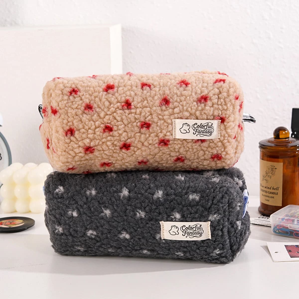 Astuccio in peluche carino a pois, borsa portapenne semplice e portatile, articoli di cancelleria per studenti, regali per ragazze