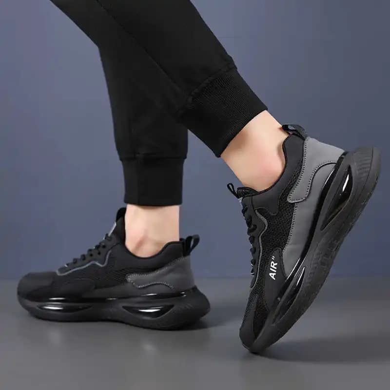 Scarpe da Trekking Nere con Punta Arrotondata per Uomo, Sneakers da Uomo, Scarponi da Escursionismo 44, Scarpe Sportive da Trekking di Design 2025
