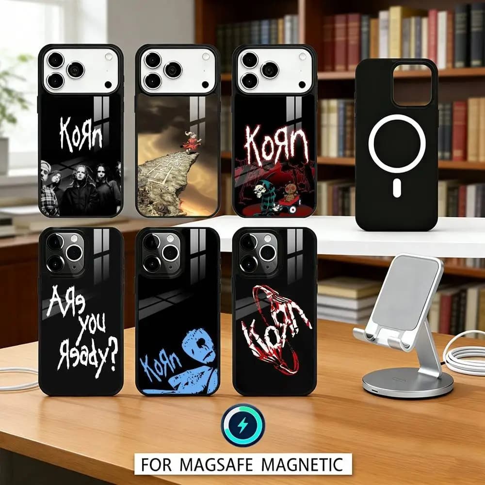 Custodia Magnetica per iPhone 17 16 15 14 13 12 Pro Max con Logo K-Korn, Compatibile con Ricarica Wireless Magsafe