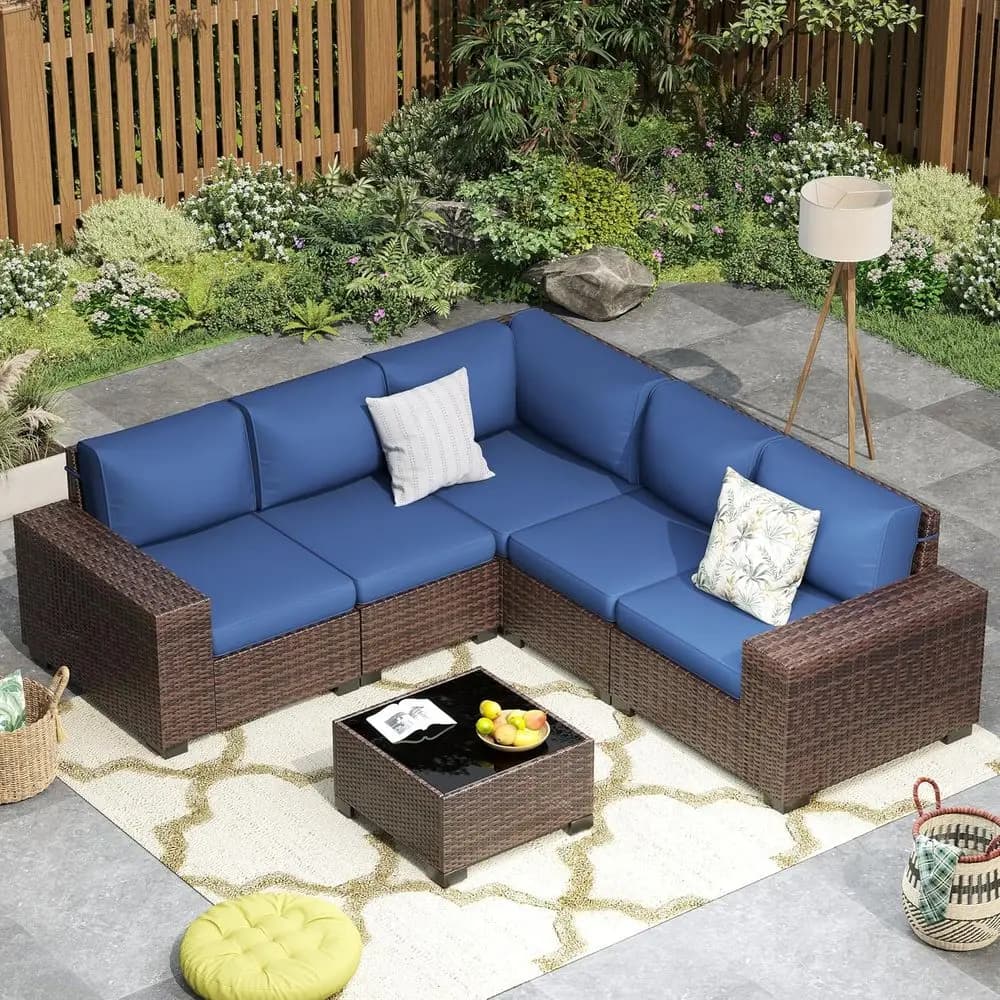 Set Divano Sezionale da Esterno a 8 Pezzi con Tavolino, Cuscini Spessi e Copertura per Portico, Balcone o Terrazza (Marrone e Blu Navy)