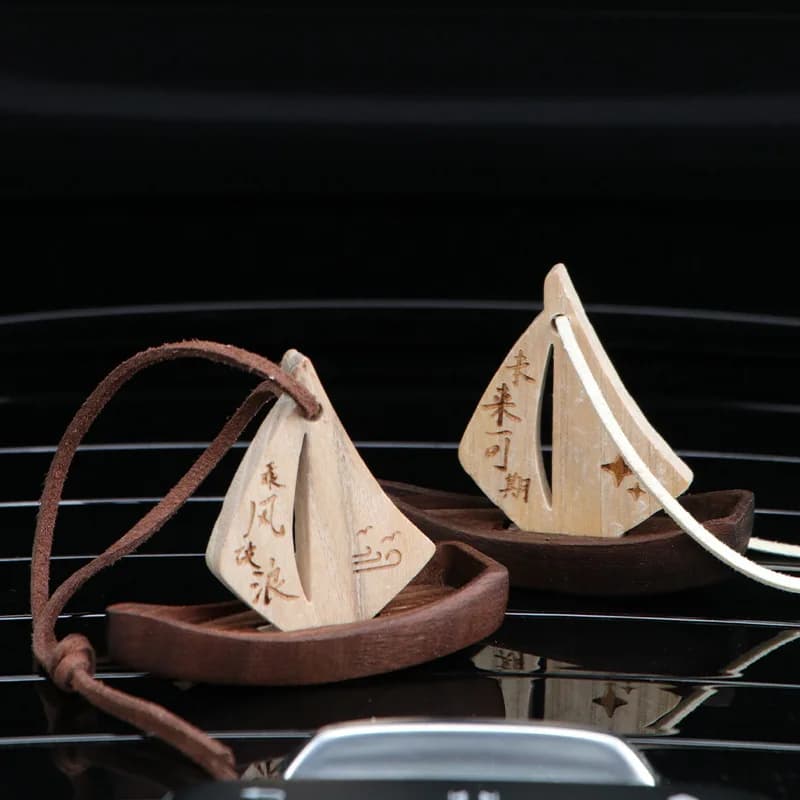 1Pc Mini Walnut Solid Wood Sailboat Essential Oil Diffuser Hanging Pendant Reusable Car Air Freshener Aromatherapy Ornament