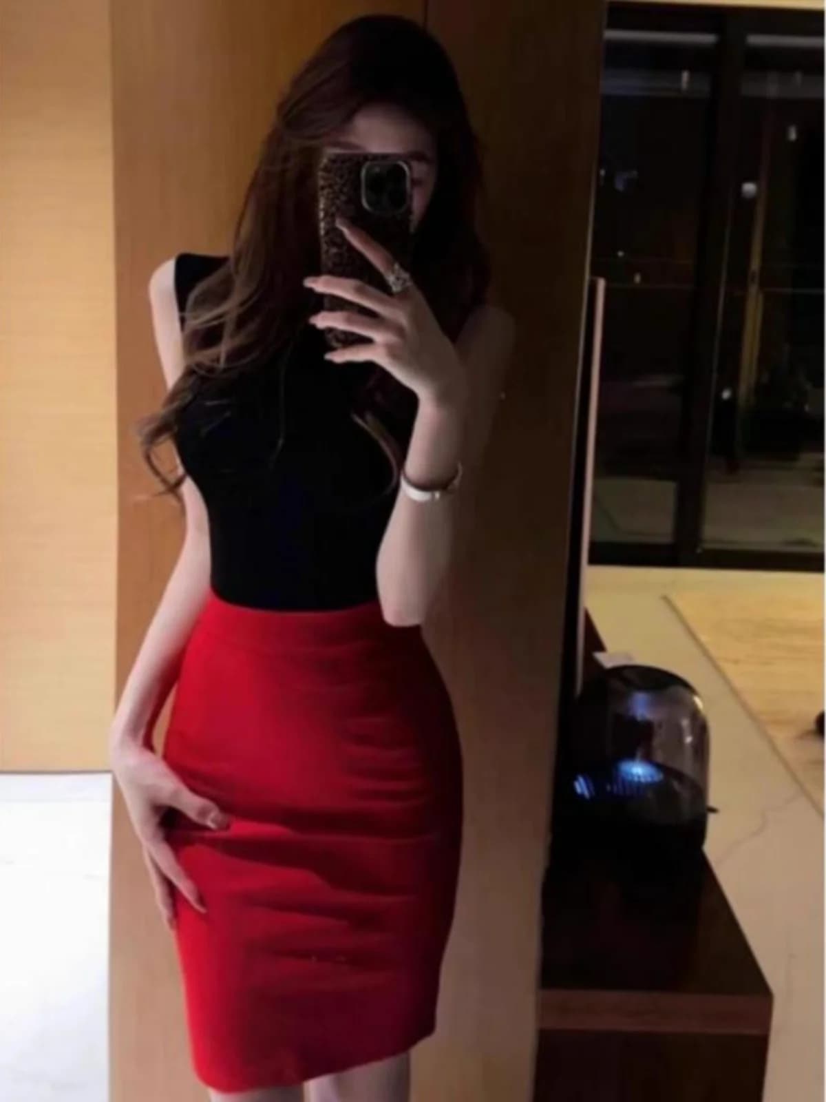 Sexy Black Sleeveless Vest And Skirt Two-Piece Set Pure Desire Design Sensual Show Figure Bodycon Style for Trendy Girls