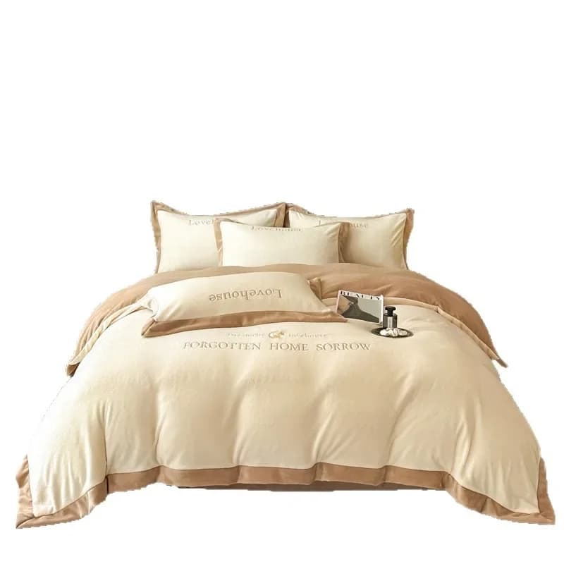 Set of four hot pieces thickened in milk fleece, bedding with duvet cover, double-face bed sheet with embroidered corner