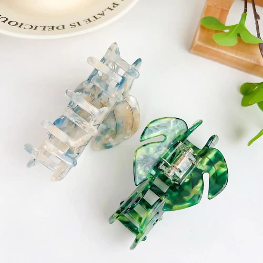 Sweet plant green leaves claws fork hair headdress fork hair clip in acetate geometry taken for female hair