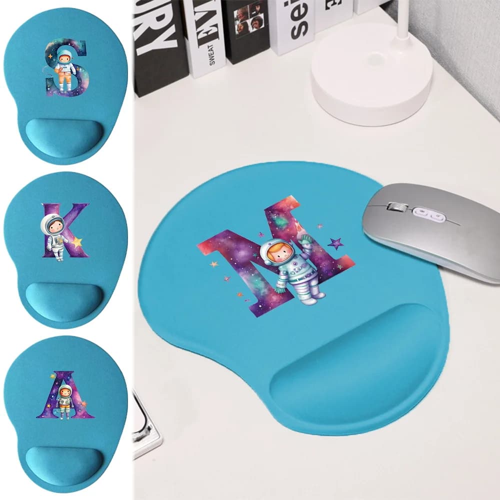 Tappetino da scrivania per ufficio Tappetino per mouse da gioco Protezione per il polso Tappetino da scrivania Morbido e confortevole Memory Cotton Rebound Tappetino per laptop con lettera astronauta antiscivolo