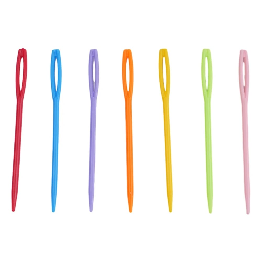 Plastic Craft Sewing Needles Featuring Wide Blunt Eyes Designed for Thick Wool Thread and Beginner Friendly Projects