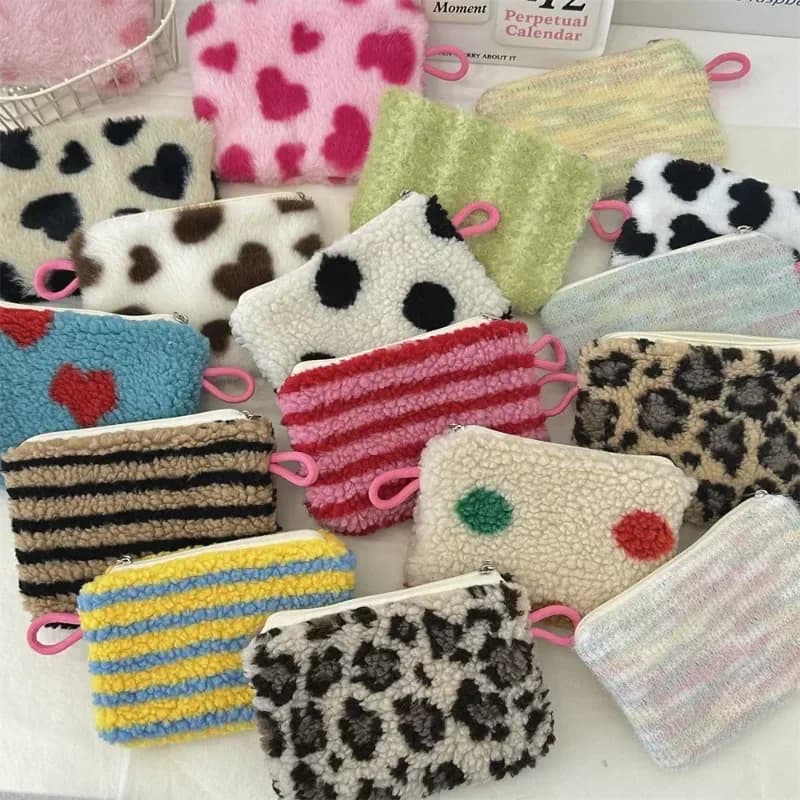Borsetta Cosmetica Piccola con Stampa Cuore, Organizer da Viaggio per Trucchi, Pochette Porta Carte e Oggetti Personali