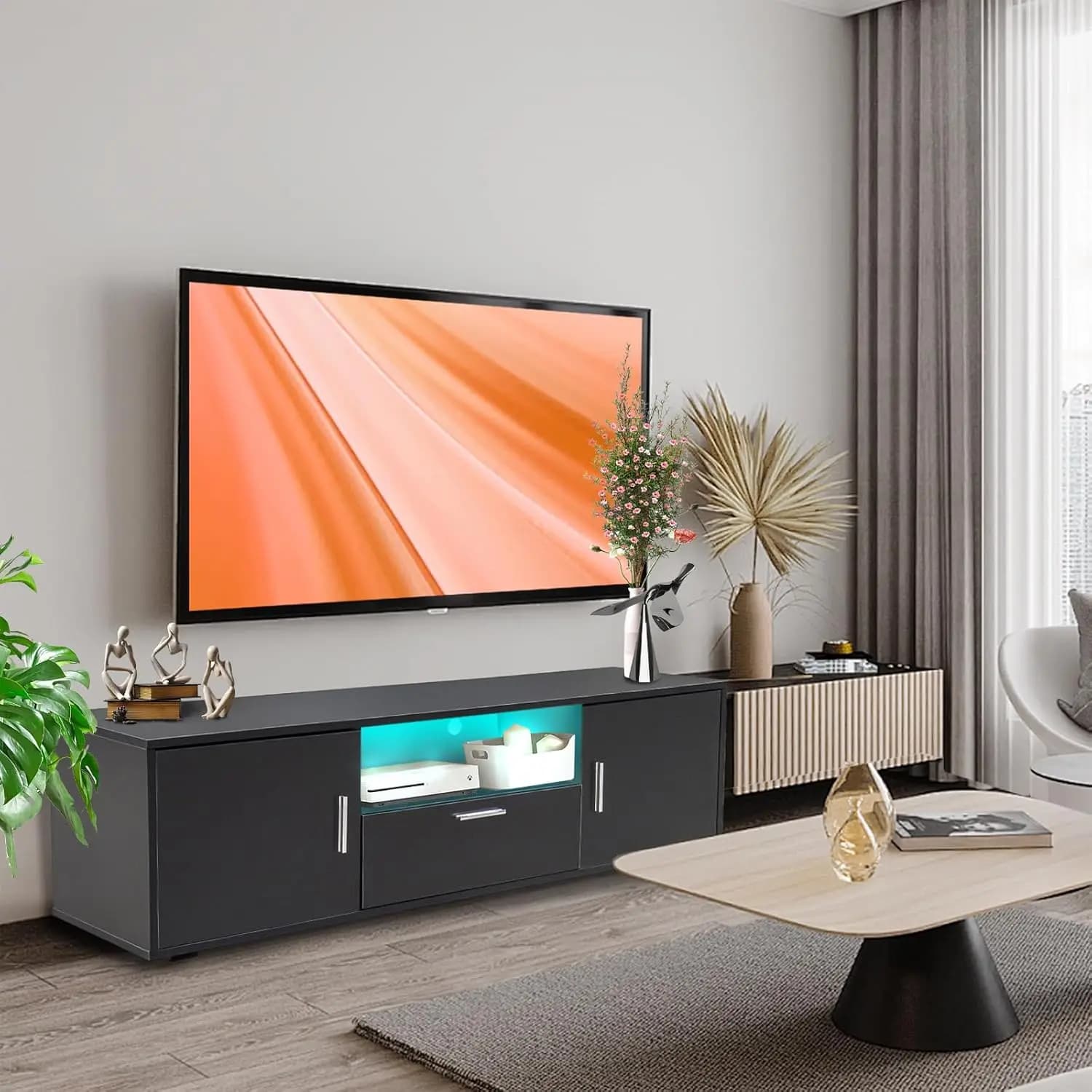 Mobile TV Nero con LED RGB, Consolle da 55 Pollici, Cassetti e Ante Laterali, Maniglie in Alluminio, Supporto 200 libbre, Personalizzabile