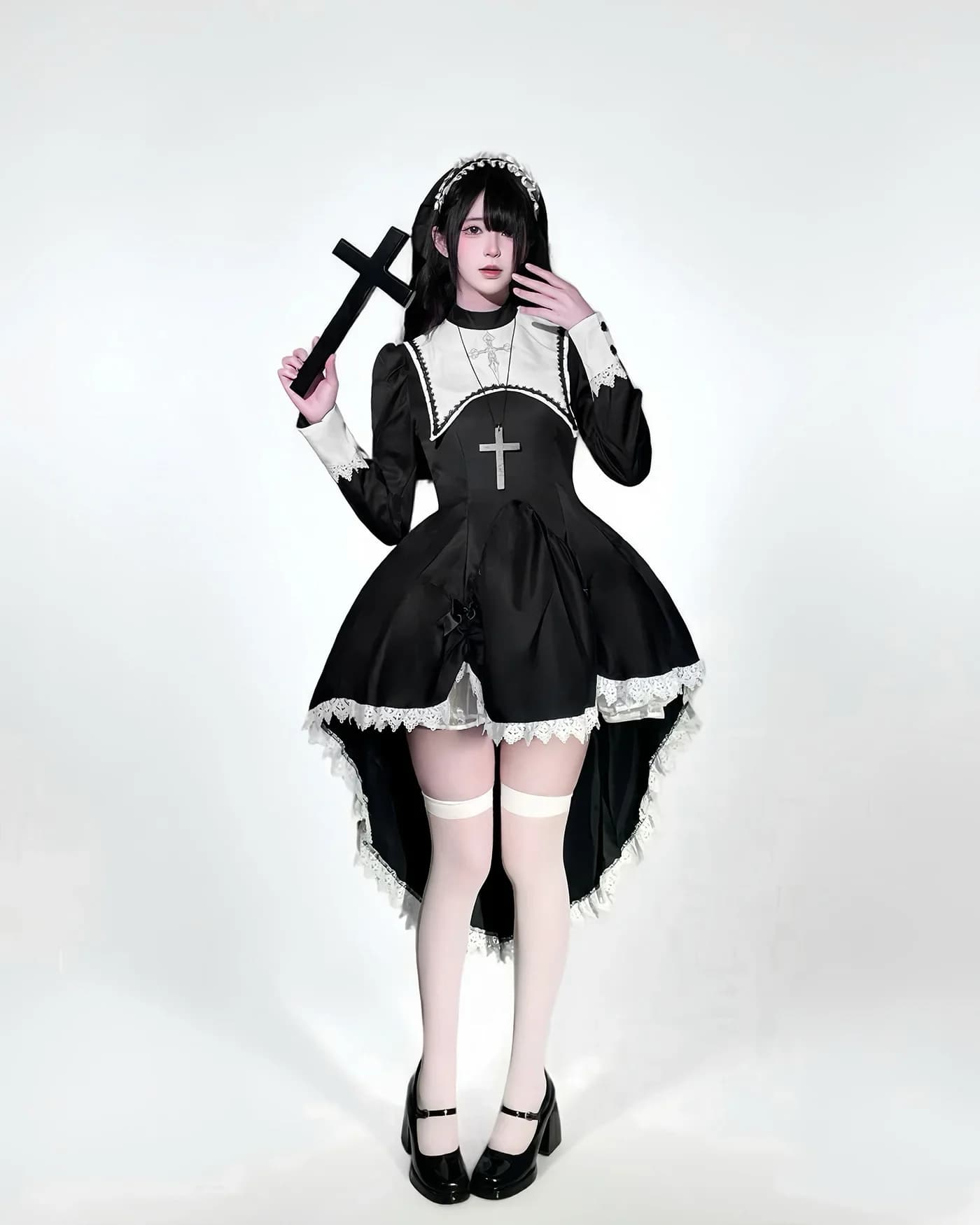 2025 new Black Gothic Nun Skirt Cosplay Costume Carnival Girl Anime Cross Nun Skirt Popular Party Halloween Y2k Tail Dress hot