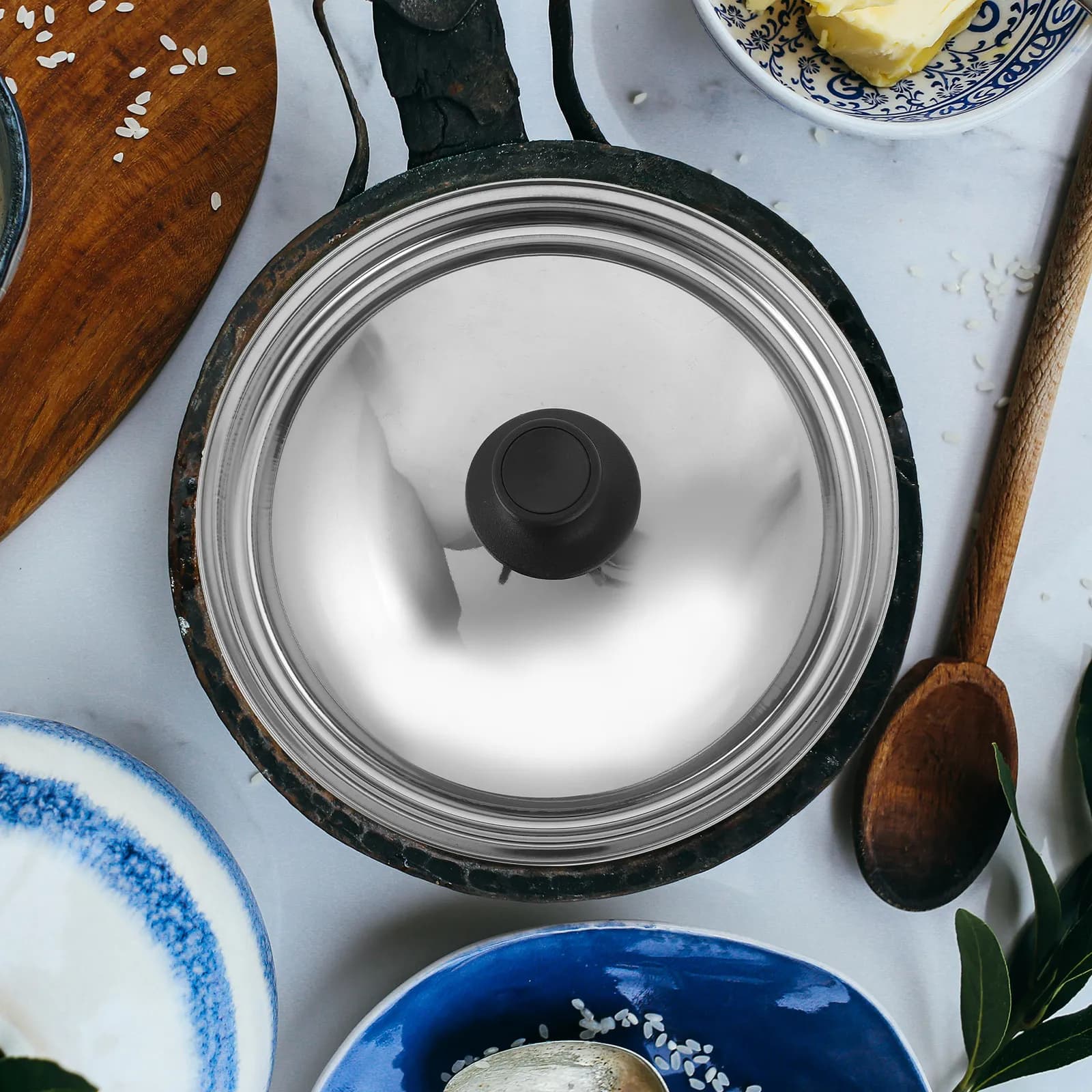 Universal Stainless Steel Cover Compatible with Cooking Tiles, Pots and Tools, Elegant Lyscia Texture, High Efficiency Anti-Disks