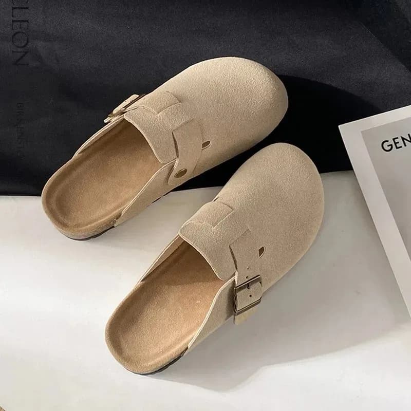 Fashionable Women's Suede Leather Slippers with Adjustable Buckle, Slippers with Home Hoofs, Outdoor Beach Sandals with Plantar Arch Support