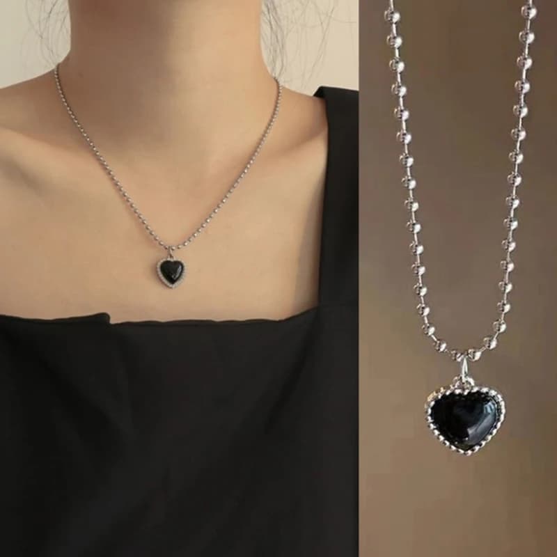 Collana con ciondolo a cuore nero in stile coreano per donna, catena semplice ed elegante, accessorio gioiello, idea regalo.