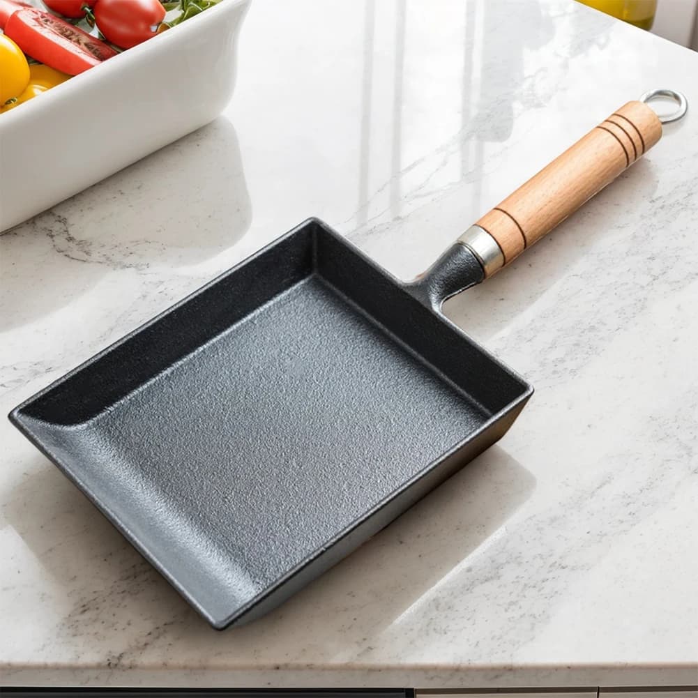 Pouch for Eggs with Handle in Wood, Japanese Anti-Fabric Board for Omelettes with Brush for Oil and Palette for All Types of Oven