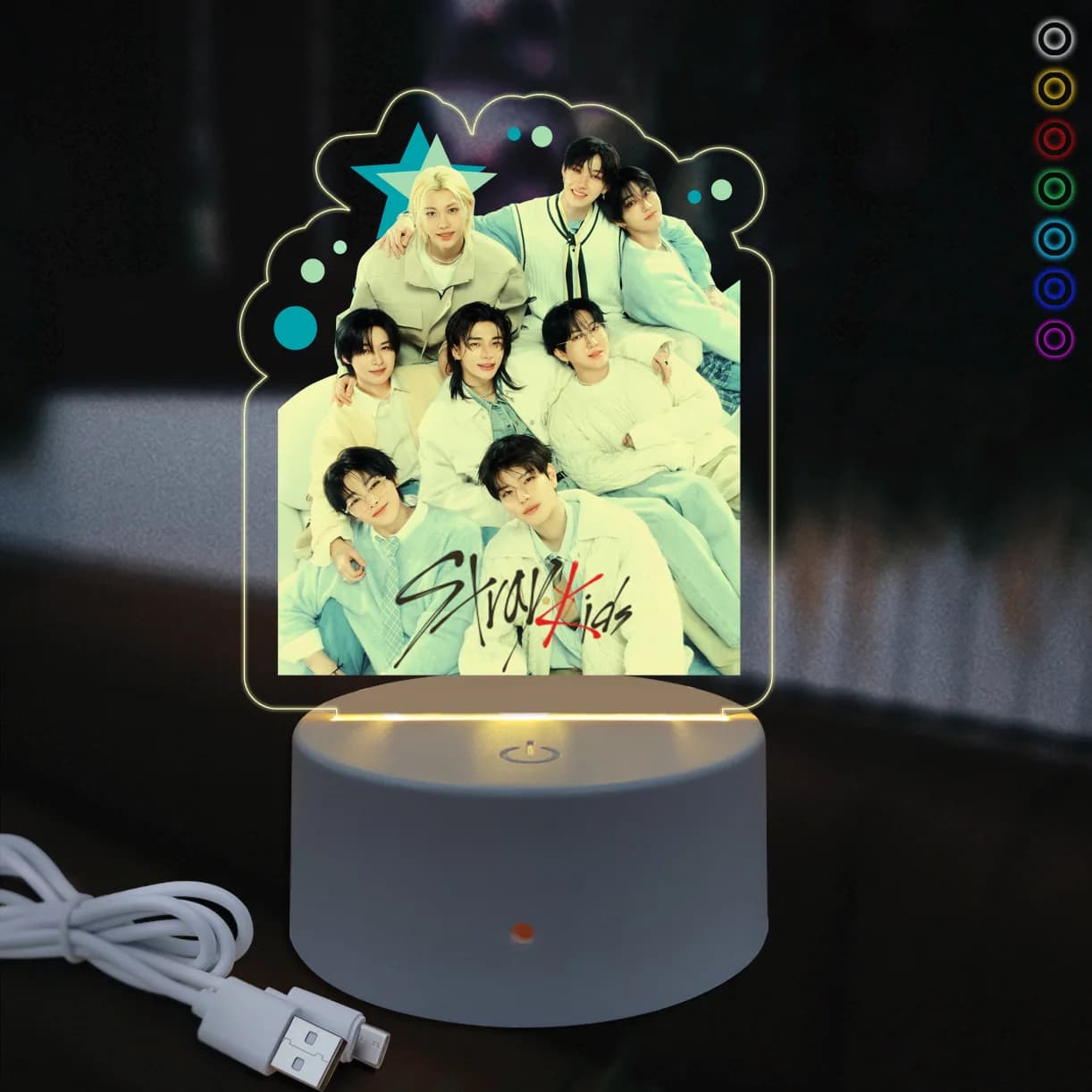 Lampada da Comodino 3D in Acrilico Stray Kids con 7 Colori RGB Cangianti, Alimentazione USB, Decorazione per Camera da Letto, Regalo per Fan Kpop e Idol
