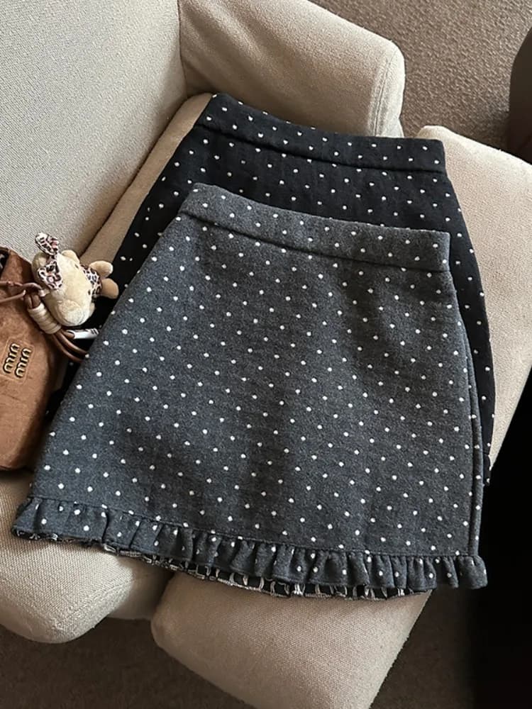 Gonna Corta a Vita Alta Slim Fit Stile Coreano Autunno Inverno Nuova Moda con Design in Pizzo Traforato in Lana per Donne